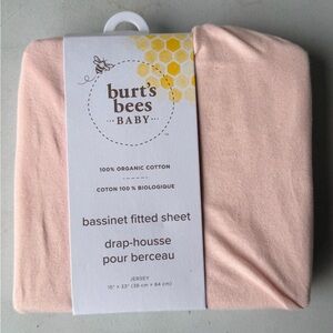Burt's Bees Baby Organic Cotton Bassinet Sheet in Soft Pink